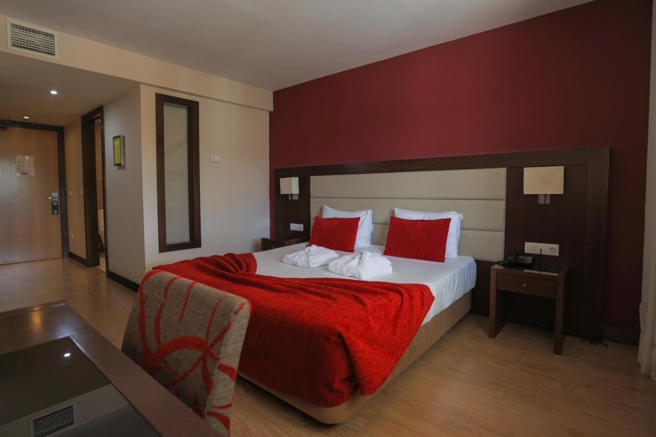 Palace Hotel E Spa Monte Rio Termas de Sao Pedro do Sul Buitenkant foto